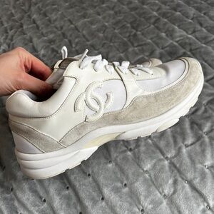 CHANEL White CC Leather Suede Low-Top Sneaker SIZE 10-10.5